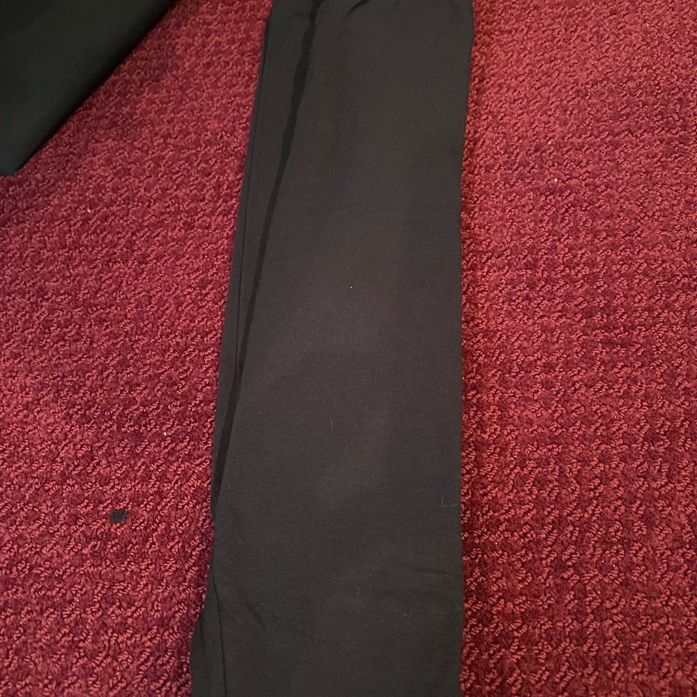 Old Navy leggings straight leg Black NWT - Picture 5 of 10